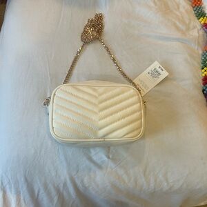 Elegant Cream Quilted Chain Bag